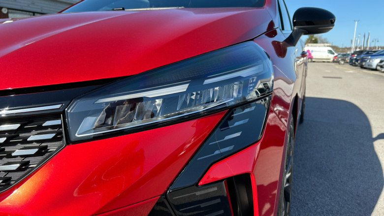 Renault Clio 1.0 TCe 90 Techno 5dr Petrol Hatchback